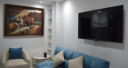 Eco-Chic Suite in Kennedy, Guayaquil