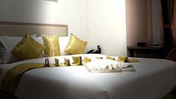 Deluxe Double Room | Free WiFi, bed sheets