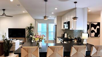 Microwave, oven, stovetop, dishwasher