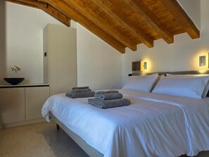 3 bedrooms, WiFi