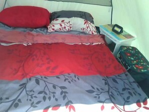 6 chambres, accĂšs Ă Internet