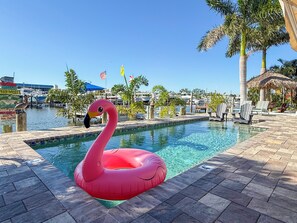 Piscine extérieure, piscine chauffée