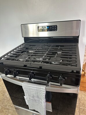 Microwave, oven, stovetop