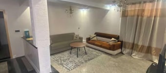 Private floor in villa with swimming pool