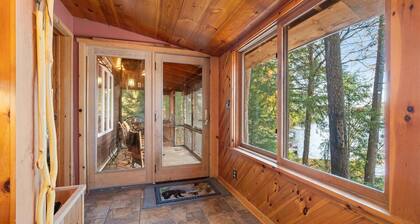 Lakefront Cabin on Otter Lake w/ Dock & Canoes