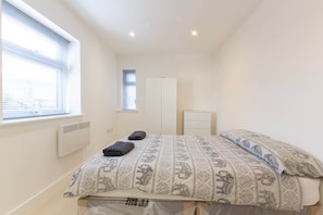 Room - Radstock Road - Room 2a (Southampton)