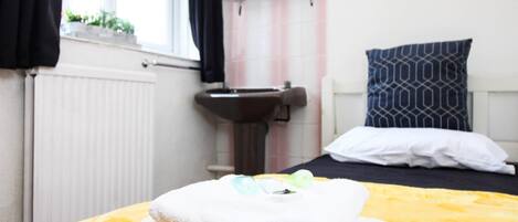 1 多间卧室、WiFi