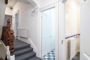 Interior - Pebbles guest house room 19 (Southampton)