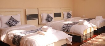 City Garden Hotel