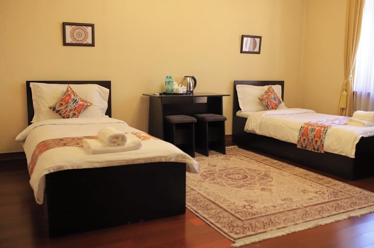 Twin kamer, niet-roken, uitzicht op de binnenplaats | Verduisterende gordijnen, geluiddichte muren