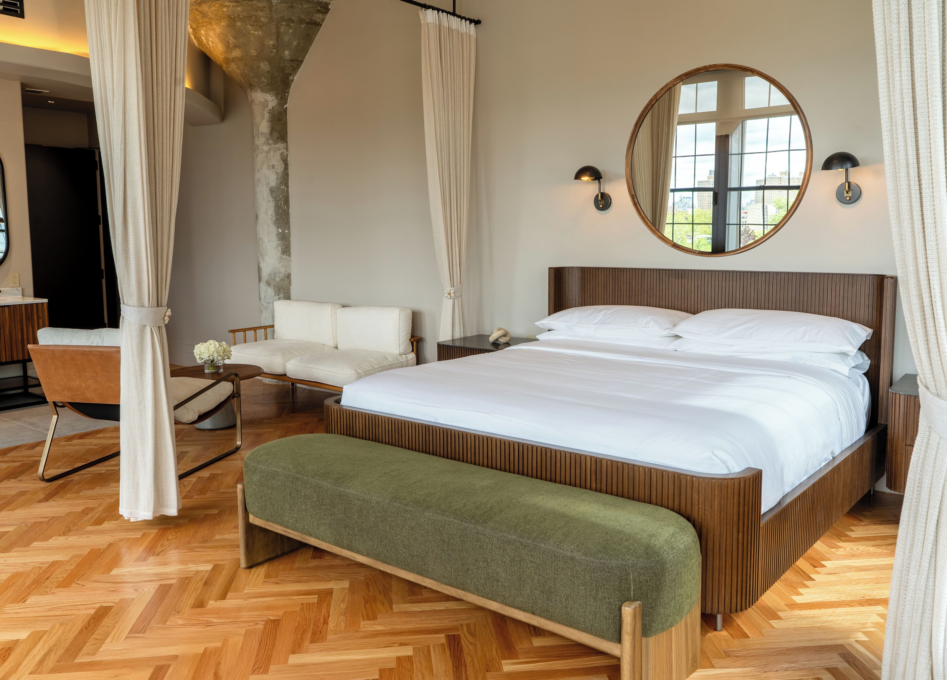 Blackout drapes, soundproofing, iron/ironing board, free WiFi