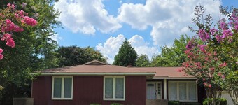 Charming 3-bedroom house in Terrific Columbia with AC