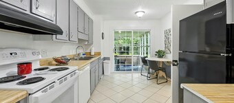 Charming 3-bedroom house in Terrific Columbia with AC