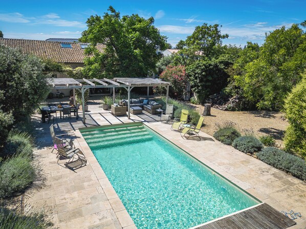 Pool - Stunning Gite with Private Pool and Large Garden (Neffiès)