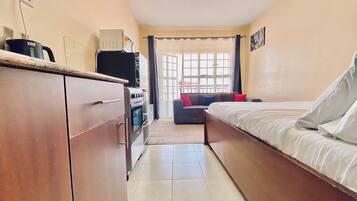 1 bedroom, iron/ironing board, free WiFi, bed sheets