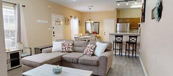 Eloise`s Little Haven - 1.2mi to Kyle Field