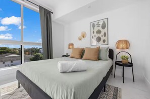 2 chambres, fer et planche à repasser, Wi-Fi, draps fournis