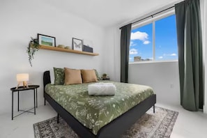 2 chambres, fer et planche Ă repasser, Wi-Fi, literie fournie