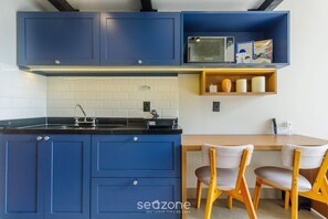 Basic Apartment | Private kitchen