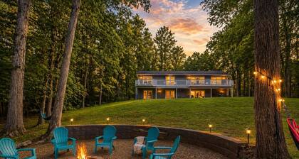 Private Lake Anna Retreat-Dock, Kayaks & Fire Pit