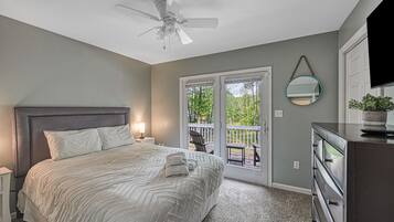 5 bedrooms, iron/ironing board, travel cot, WiFi