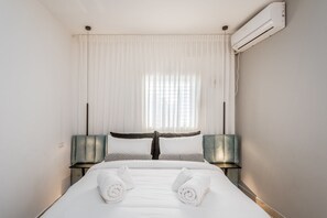 1 chambre, fer et planche à repasser, Wi-Fi gratuit, draps fournis