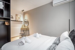 1 bedroom, iron/ironing board, free WiFi