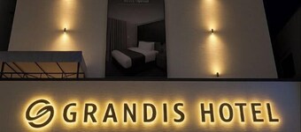 Dayeon Grandis Hotel