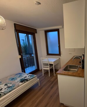 1 غرفة نوم وواي فاي وملاءات أسرّة