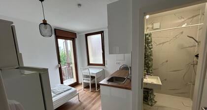 Apartment '5' with Wi-Fi