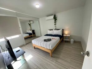 2 chambres, fer et planche à repasser, Wi-Fi, literie fournie