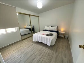 2 chambres, fer et planche à repasser, Wi-Fi, literie fournie