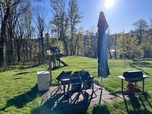 Outdoor dining - NEW! Vogtland Herberge Auerbach 3 persons + baby (Auerbach)