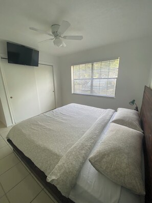 2 bedrooms, WiFi, bed sheets