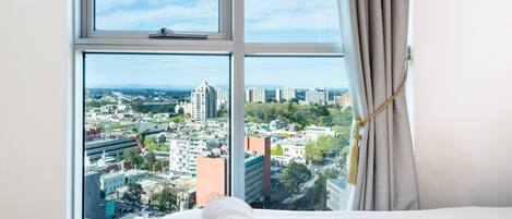 2 chambres, bureau, Wi-Fi gratuit, draps fournis