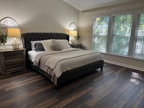 3 Schlafzimmer, Bügeleisen/Bügelbrett, WLAN, Bettwäsche