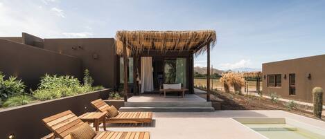 Deluxe Suite, Patio, Mountain View | Private pool