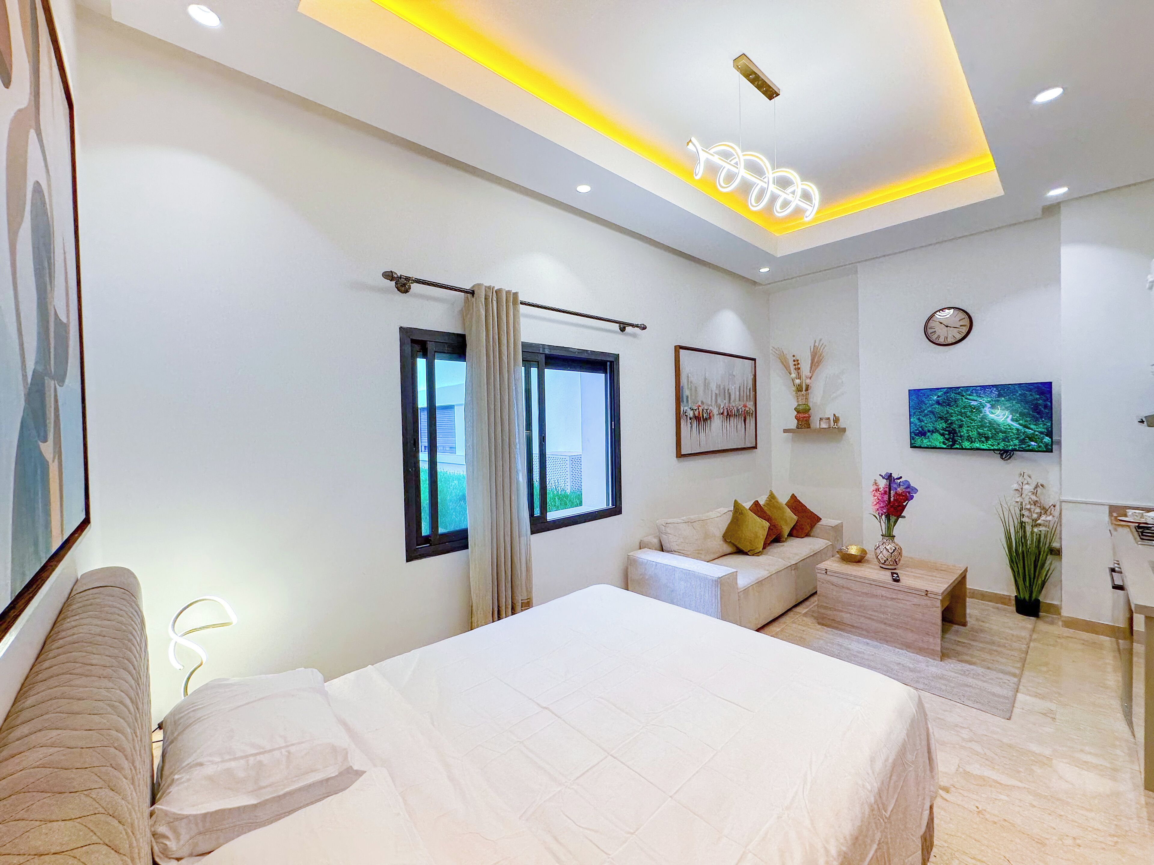 Estudio Deluxe, vistas al jardín | Tabla de planchar con plancha y wifi gratis