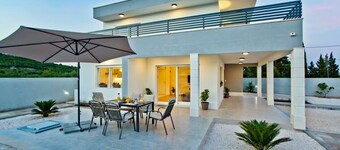 Villa LeChalet Island Hvar