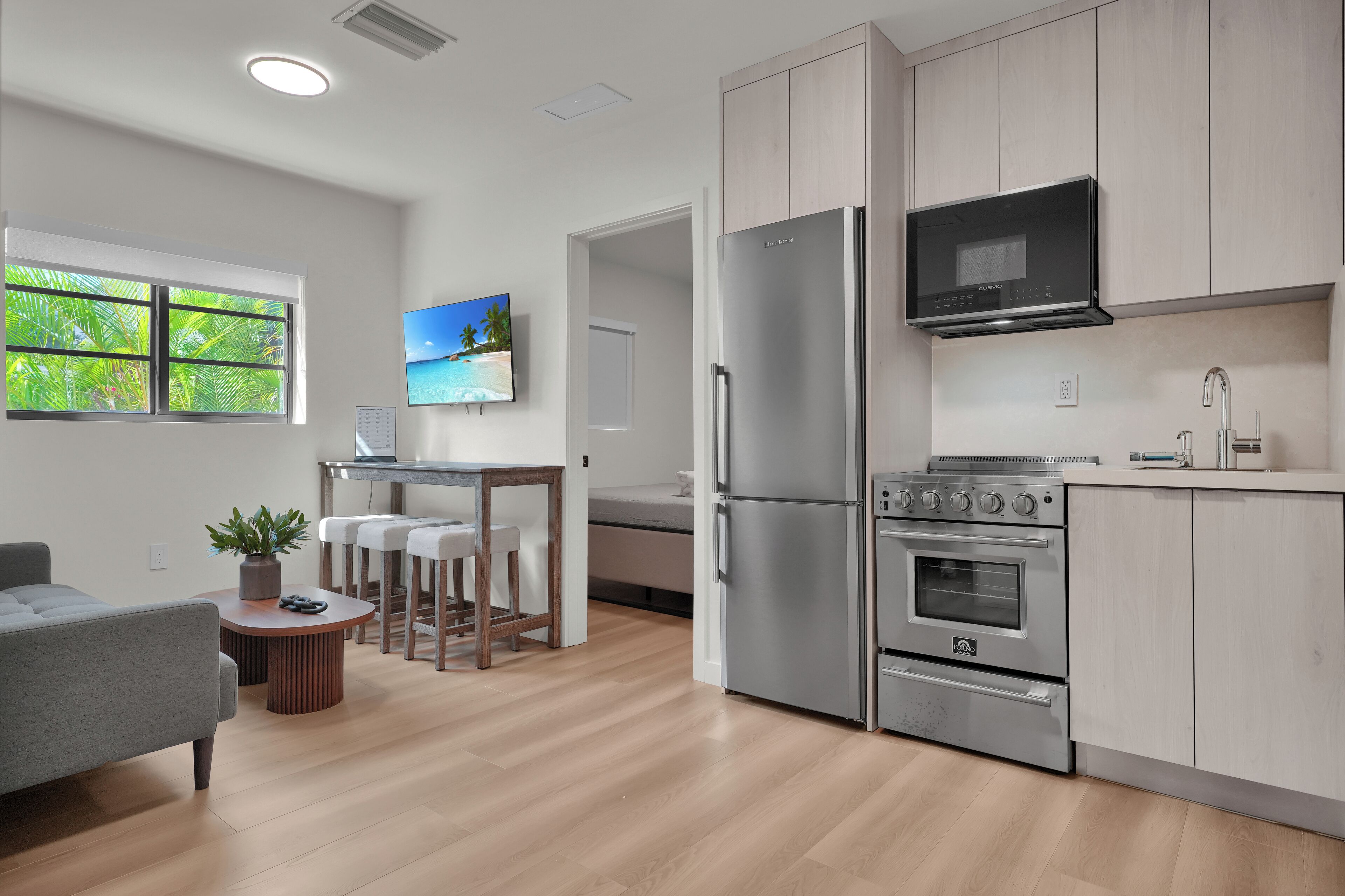 Superior Apartment, 2 Bedrooms | Private kitchen | Microwave, stovetop, cookware/dishes/utensils