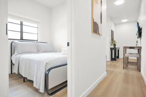 Superior Apartment, 2 Bedrooms | Blackout drapes, free WiFi, bed sheets