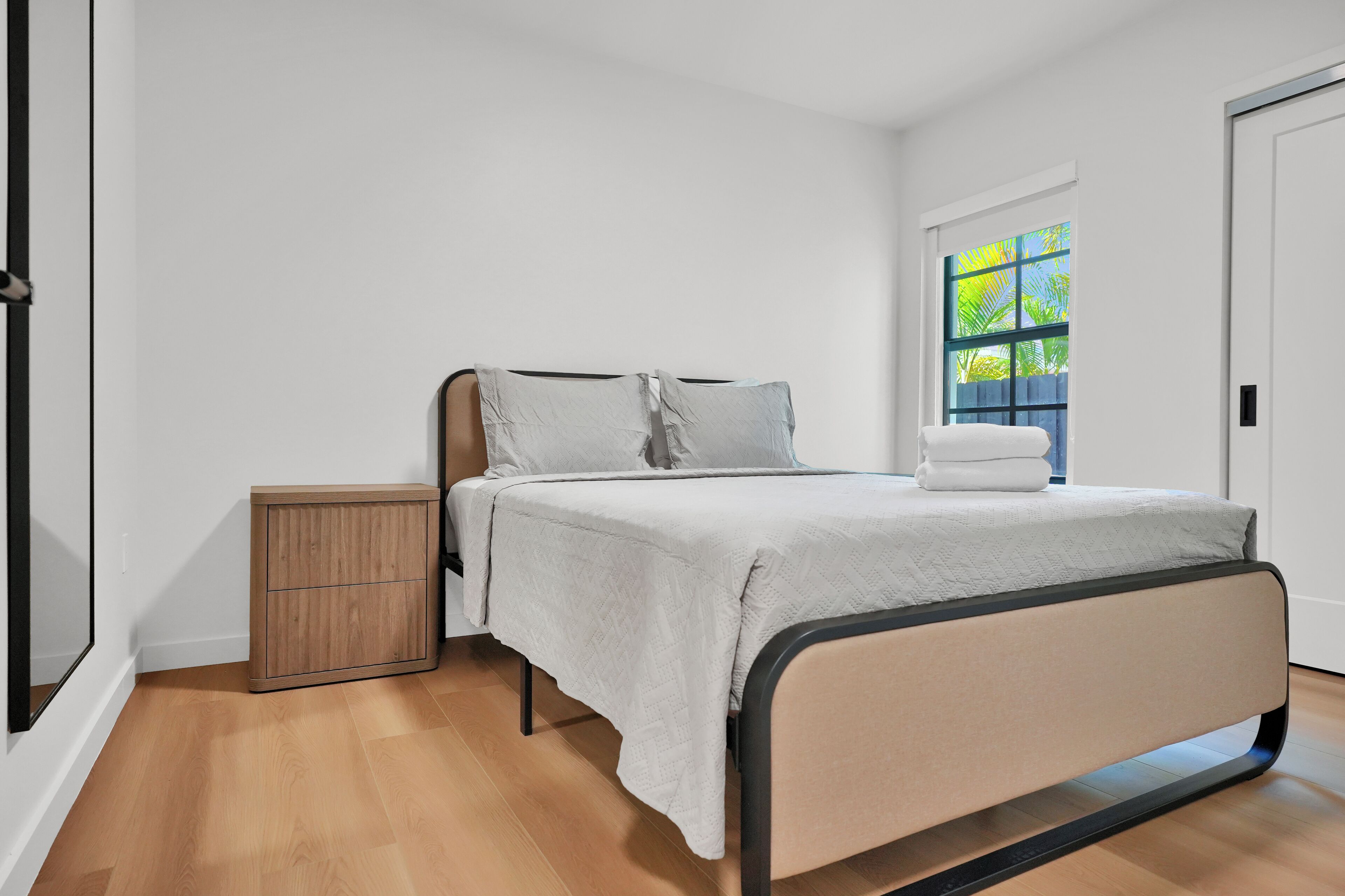 Superior-huoneisto, 2 makuuhuonetta | Pimennysverhot, ilmainen Wi-Fi, vuodevaatteet