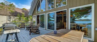 6 Mi to Ski Slopes: 'Oak View' Lakefront Home!