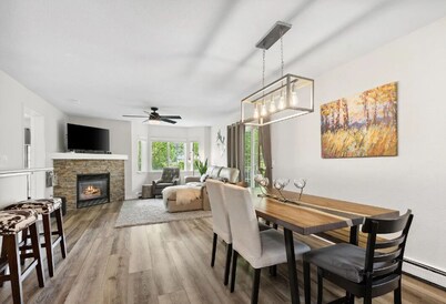 Riverfront Retreat near Beaver Creek - Hot Tub