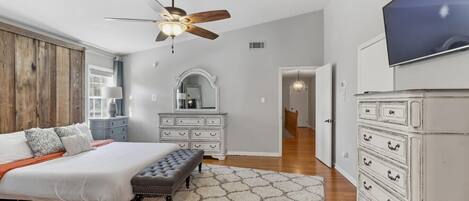 5 slaapkamers, een bureau, wifi, beddengoed