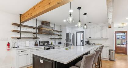 The Given House - Modern Midtown Stay