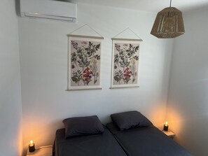 3 soverom, strykejern/-brett, wi-fi og sengetøy