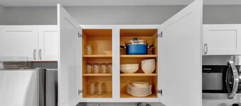 2BR/1.5BA Apt Pets OK, Laundry, Near Univ & Mosaic