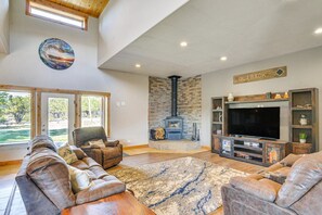 Televisor intel·ligent i llar de foc 