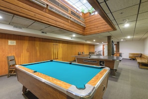Spielezimmer